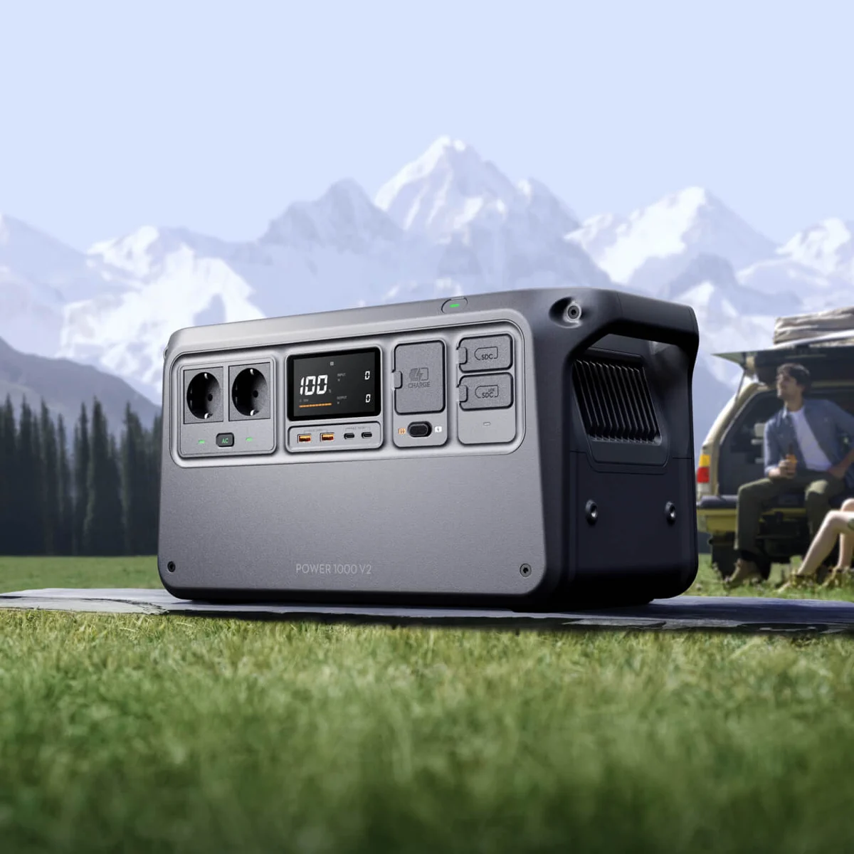 DJI Power 1000 V2 manufacturer photograph; sockets vary by market